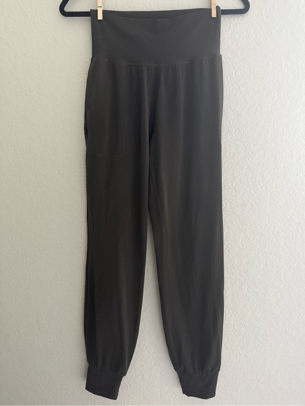 Athleta Salutation Jogger